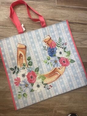 T.J.Maxx Floral 🐴 Horseshoe Reusable Tote in Blue, Red, White